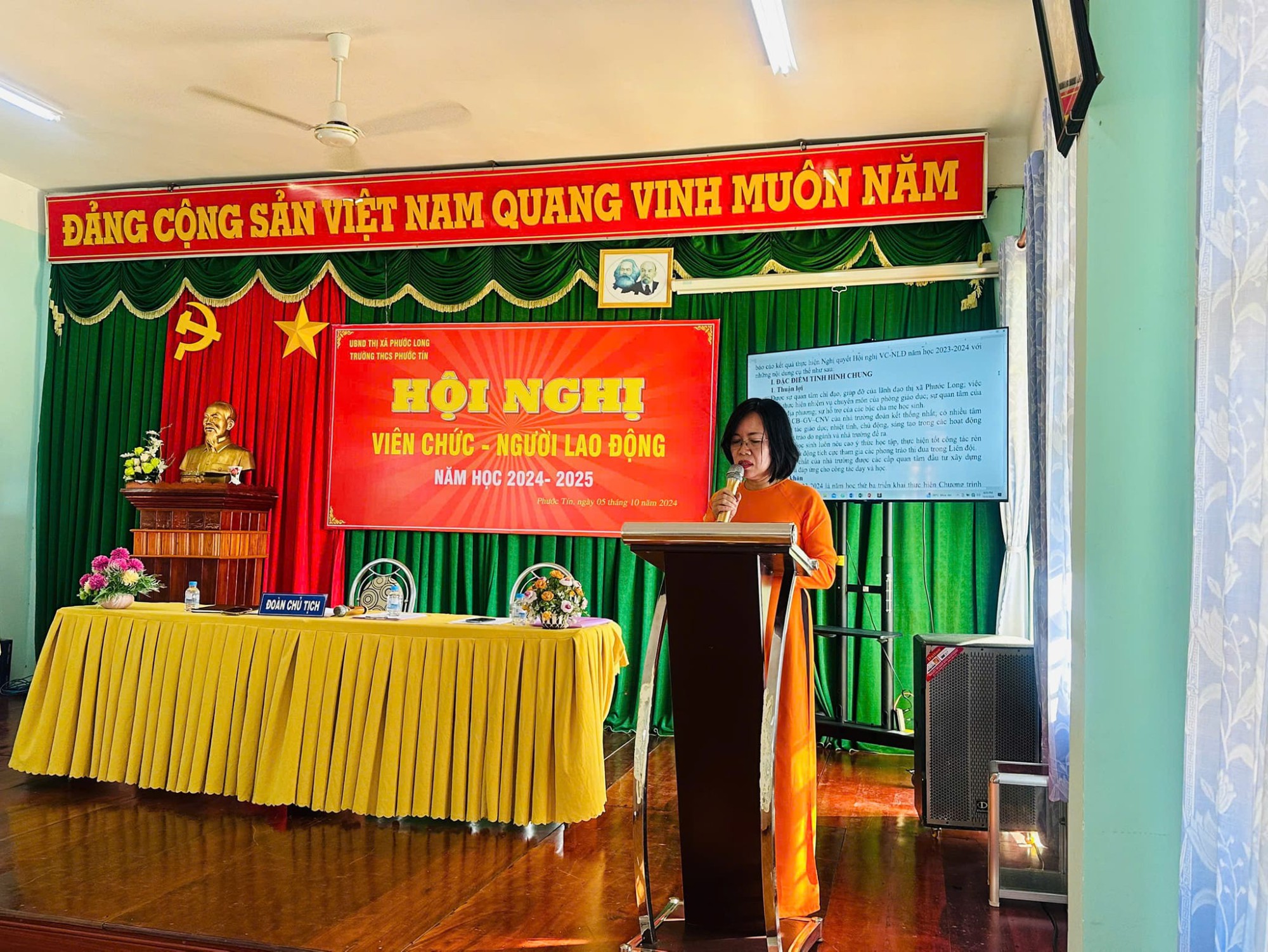 Hội nghị viên chức 1